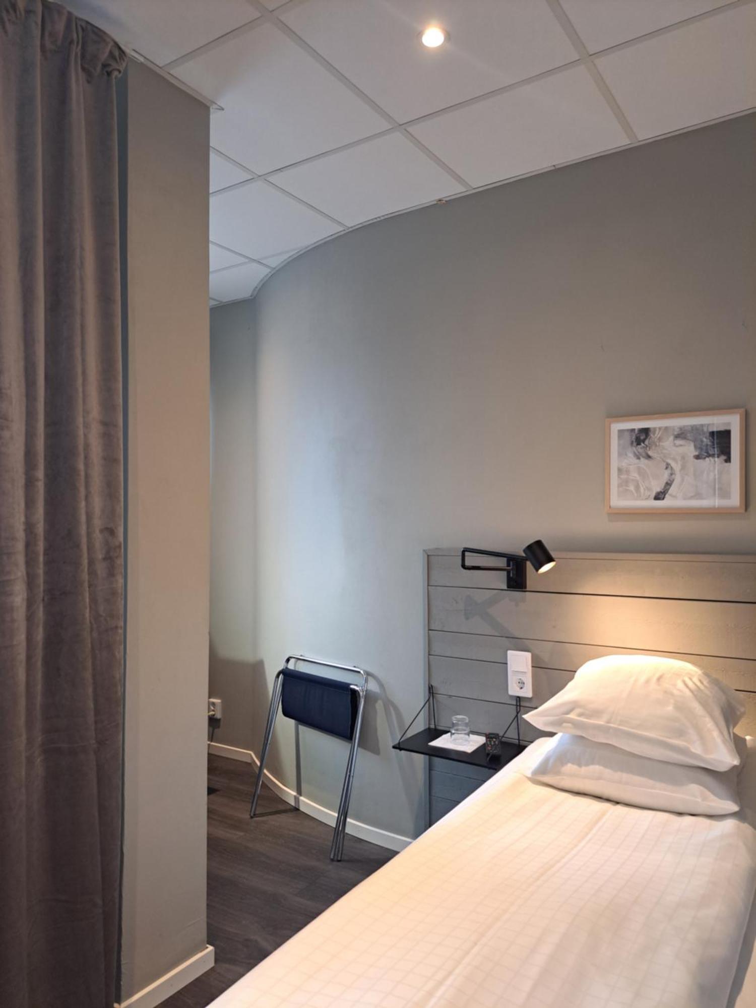 Lidköping Hotell Radhuset מראה חיצוני תמונה