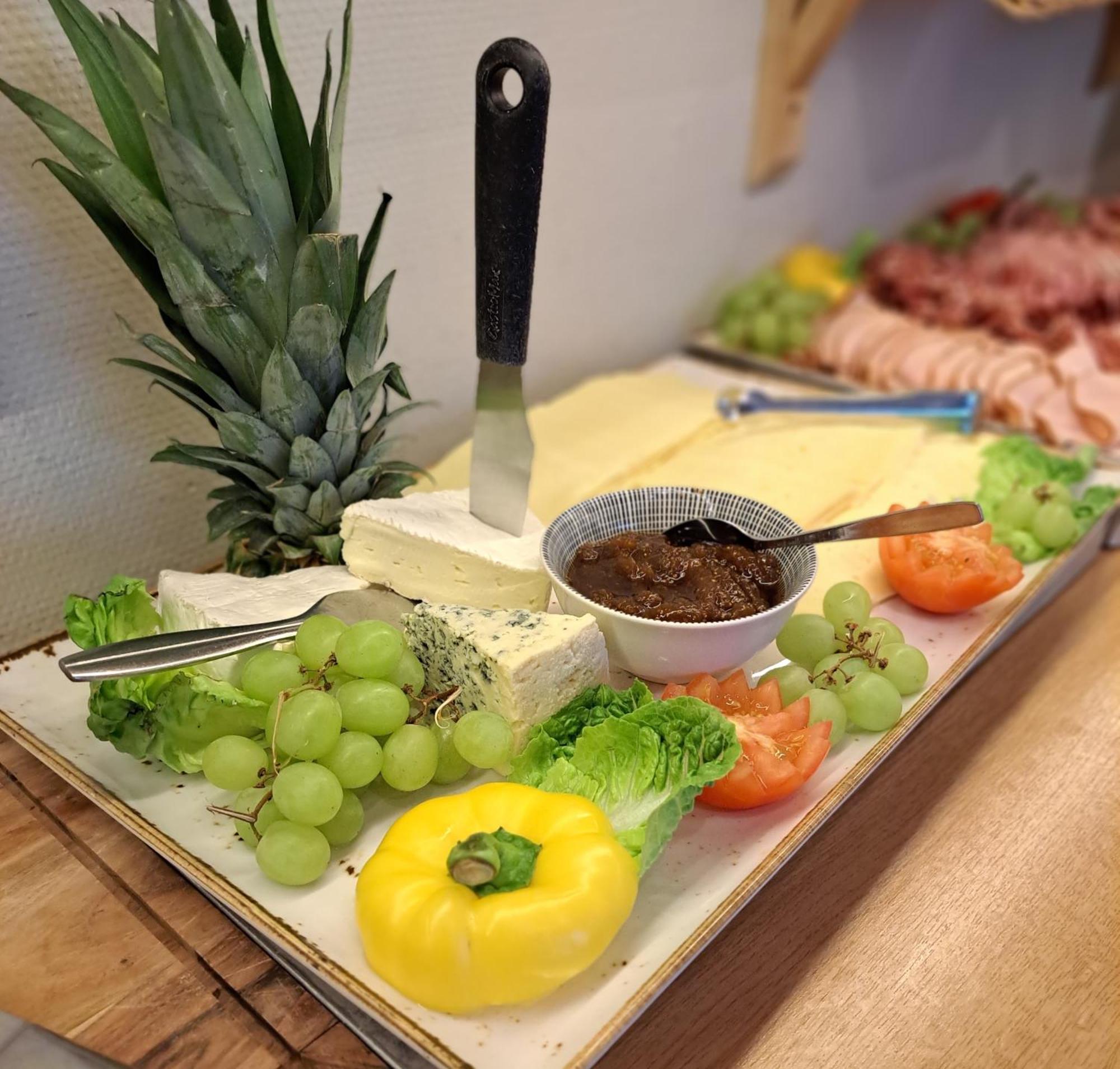 Lidköping Hotell Radhuset מראה חיצוני תמונה