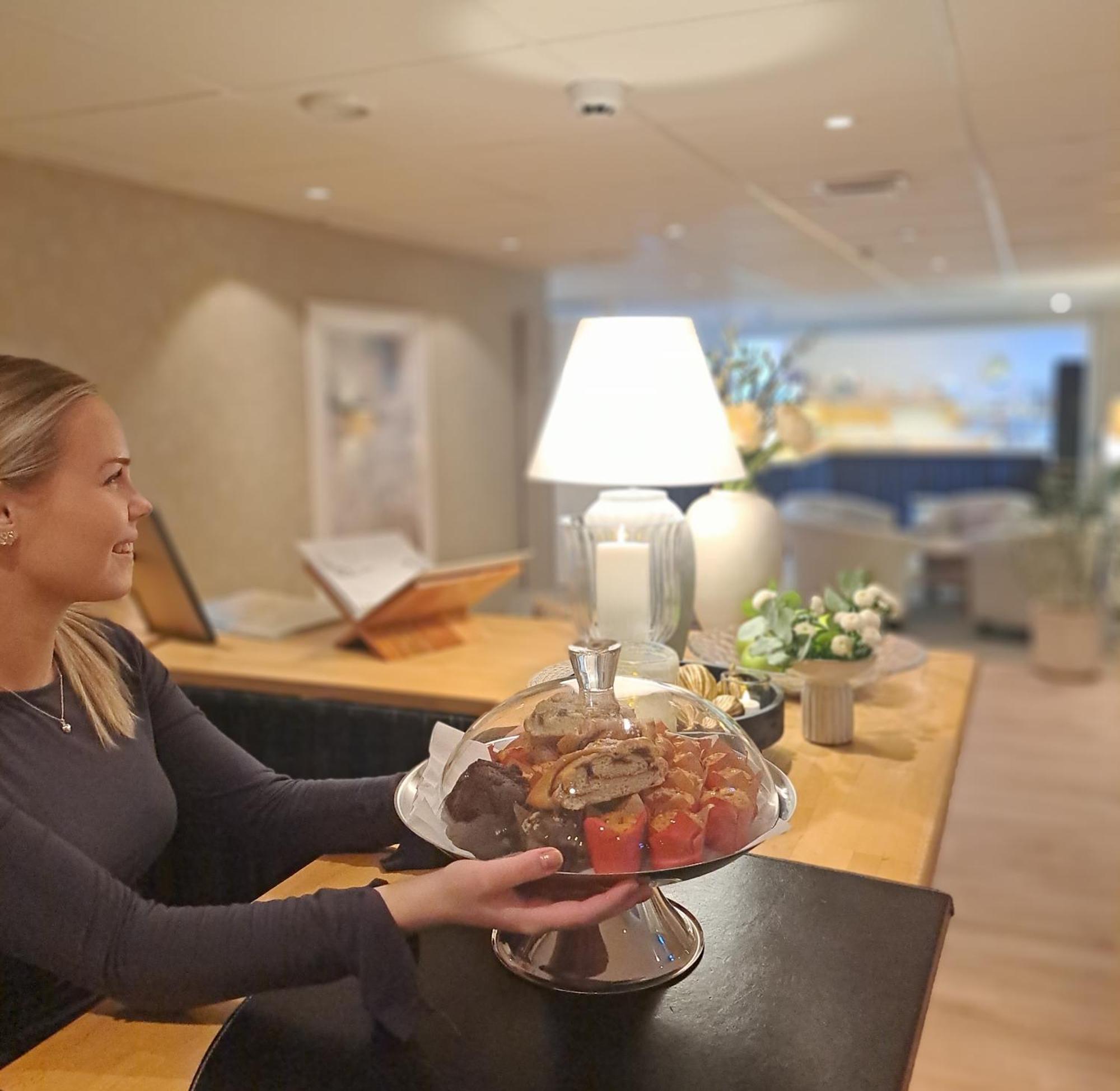 Lidköping Hotell Radhuset מראה חיצוני תמונה