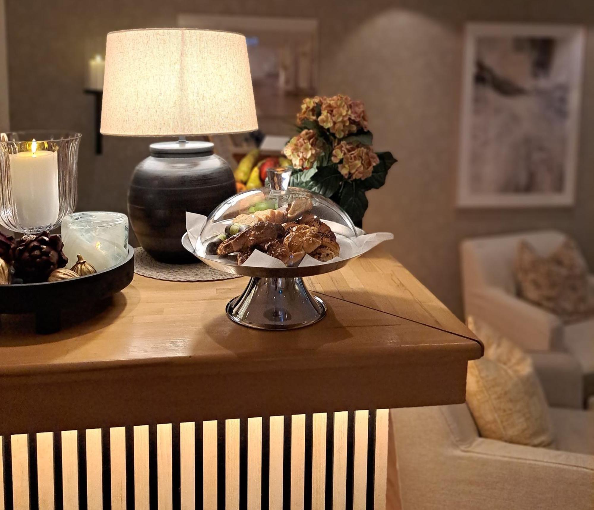 Lidköping Hotell Radhuset מראה חיצוני תמונה